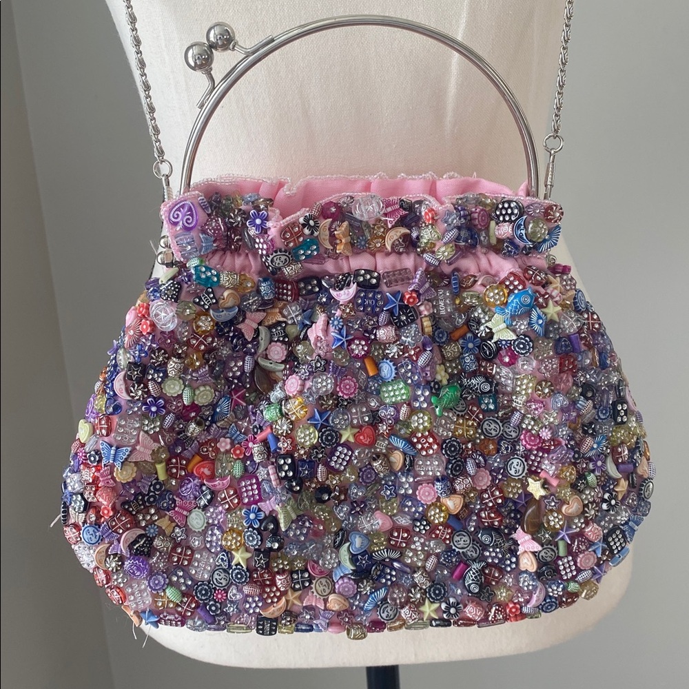 Vintage La Viola fun beaded crossbody handbag kiss closure pink sateen quirky - Picture 3 of 13